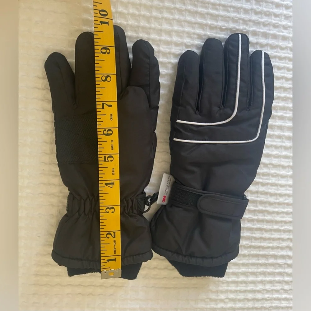 Thinsulate gloves